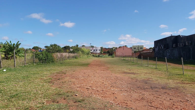 Imagem Terreno à Venda, 1.243 m² em Amambaí - Campo Grande Imagem Terreno à Venda, 1.243 m² em Amambaí - Campo Grande