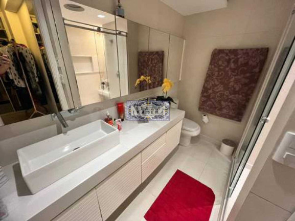 Imagem Apartamento com 4 Quartos à Venda, 170 m² em Icaraí - Niterói Imagem Apartamento com 4 Quartos à Venda, 170 m² em Icaraí - Niterói