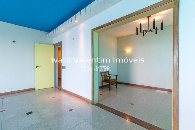 Imagem Cobertura com 4 Quartos à Venda, 425 m² em Copacabana - Rio De Janeiro Imagem Cobertura com 4 Quartos à Venda, 425 m² em Copacabana - Rio De Janeiro