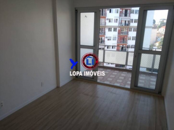 Imagem Apartamento com 1 Quarto à Venda, 70 m² em Estácio - Rio De Janeiro Imagem Apartamento com 1 Quarto à Venda, 70 m² em Estácio - Rio De Janeiro