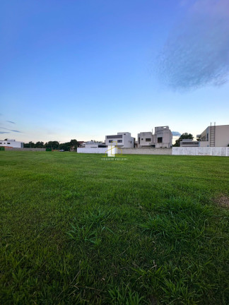 Imóvel à Venda, 500 m² em Alphaville Jacuhy - Serra
