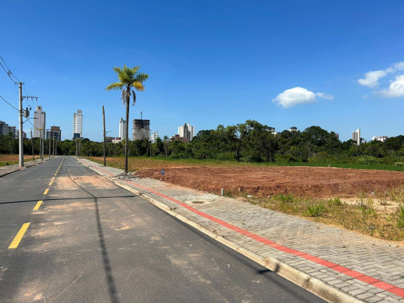 Imagem Terreno à Venda, 360 m² em Balneário Piçarras