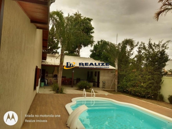 Imagem Casa com 3 Quartos à Venda, 250 m² em Parque Pecuária - Campos Dos Goytacazes