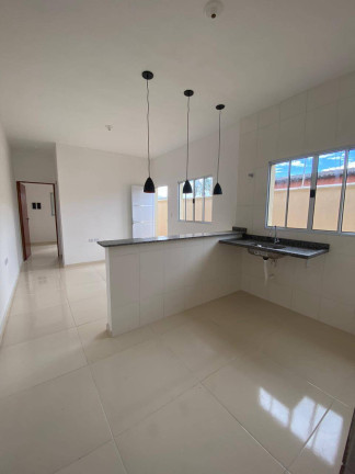 Imagem Casa com 2 Quartos à Venda, 150 m² em Jardim Regina - Itanhaém