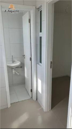 Imagem Apartamento com 4 Quartos à Venda, 2.400 m² em Sapiranga-coité - Fortaleza Imagem Apartamento com 4 Quartos à Venda, 2.400 m² em Sapiranga-coité - Fortaleza