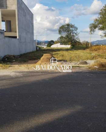 Terreno à Venda, 200 m² em Centro - Extrema