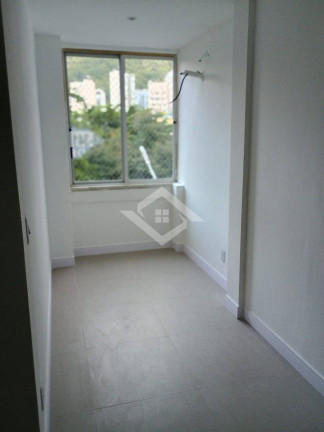 Imagem Apartamento com 2 Quartos à Venda, 74 m² em Copacabana - Rio De Janeiro Imagem Apartamento com 2 Quartos à Venda, 74 m² em Copacabana - Rio De Janeiro