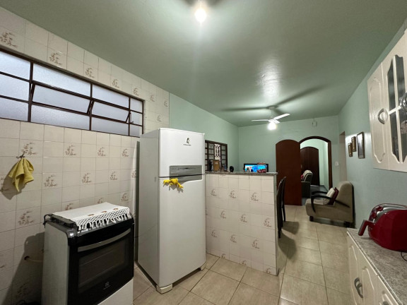 Imagem Casa com 2 Quartos à Venda, 250 m² em Jardim Califórnia - Taubaté Imagem Casa com 2 Quartos à Venda, 250 m² em Jardim Califórnia - Taubaté