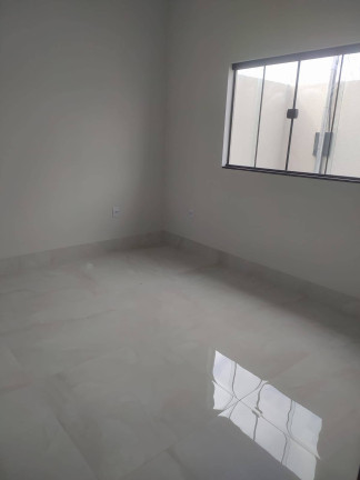 Imagem Casa com 3 Quartos à Venda, 122 m² em Costa Verde - Várzea Grande
