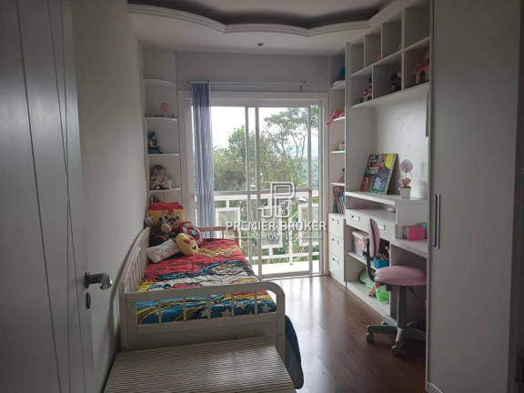 Imagem Casa com 3 Quartos à Venda, 337 m² em Tijuca - Teresópolis Imagem Casa com 3 Quartos à Venda, 337 m² em Tijuca - Teresópolis