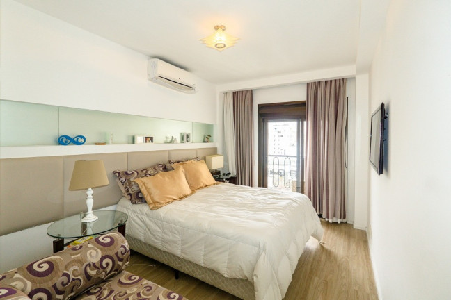 Imagem Apartamento com 3 Quartos à Venda, 201 m² em Moema - São Paulo Imagem Apartamento com 3 Quartos à Venda, 201 m² em Moema - São Paulo