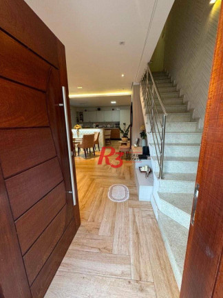Imagem Sobrado com 4 Quartos à Venda, 192 m² em Aparecida - Santos
