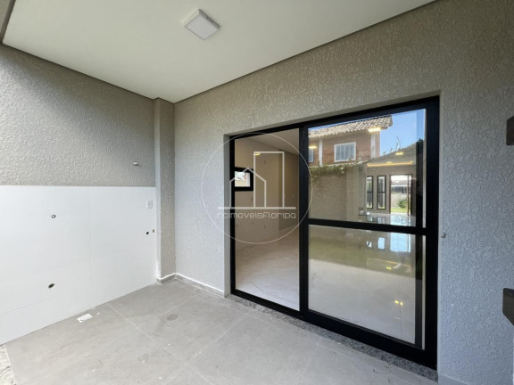 Imagem Casa com 3 Quartos à Venda, 135 m² em Ponta Das Canas - Florianópolis Imagem Casa com 3 Quartos à Venda, 135 m² em Ponta Das Canas - Florianópolis