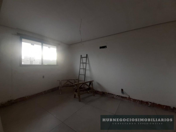 Imagem Cobertura com 3 Quartos à Venda, 218 m²