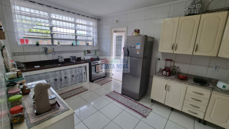 Imagem Casa com 3 Quartos à Venda, 131 m² em Vila Cascatinha - São Vicente Imagem Casa com 3 Quartos à Venda, 131 m² em Vila Cascatinha - São Vicente