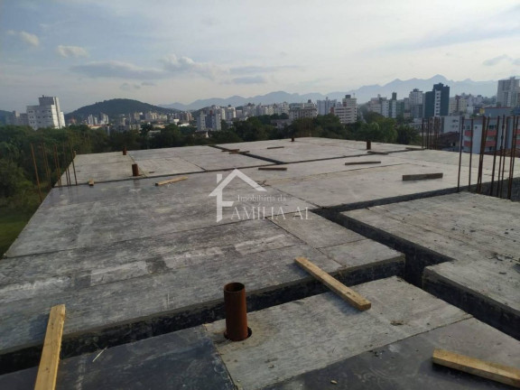Imagem Apartamento com 2 Quartos à Venda, 65 m² em Saguaçu - Joinville