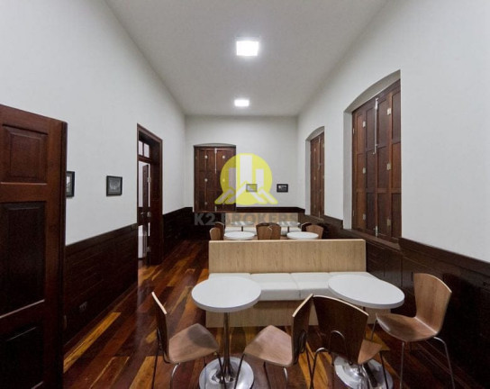 Imagem Cobertura com 2 Quartos à Venda, 123 m² em Centro - Curitiba Imagem Cobertura com 2 Quartos à Venda, 123 m² em Centro - Curitiba