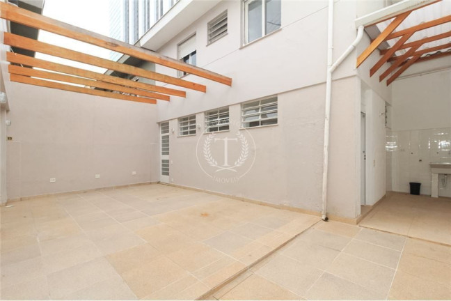 Imagem Casa com 3 Quartos à Venda, 218 m² em Vila Cordeiro - São Paulo