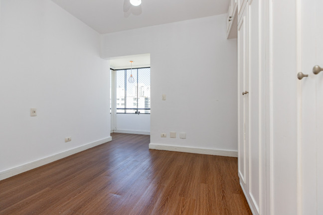 Imagem Apartamento com 3 Quartos à Venda, 150 m² em Campo Belo - São Paulo