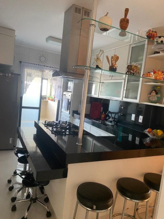 Apartamento com 3 Quartos à Venda, 230 m² em Vila Assunção - Santo André