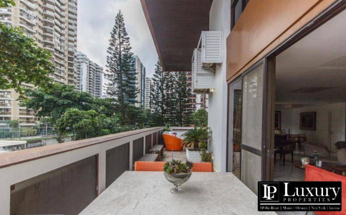 Imagem Apartamento com 3 Quartos à Venda, 330 m² em Barra Da Tijuca - Rio De Janeiro Imagem Apartamento com 3 Quartos à Venda, 330 m² em Barra Da Tijuca - Rio De Janeiro