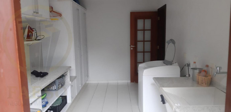 Imagem Casa com 5 Quartos à Venda, 488 m² em Condomínio Monte Belo - Salto