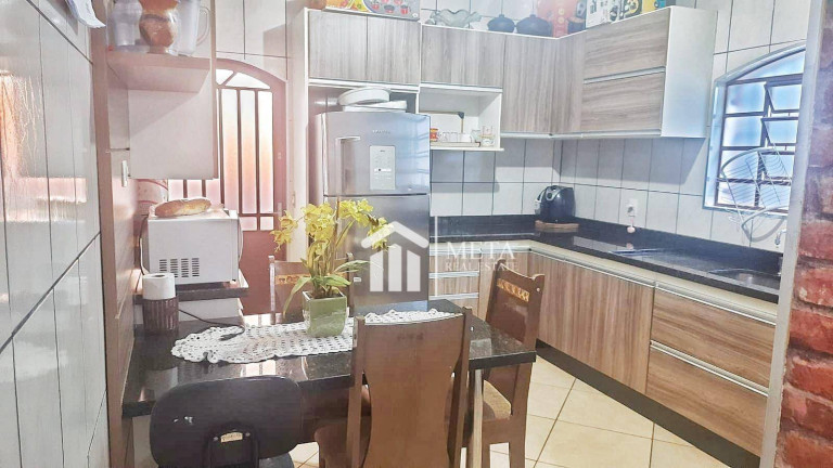 Imagem Imóvel com 3 Quartos à Venda, 180 m² em Tremembé - São Paulo Imagem Imóvel com 3 Quartos à Venda, 180 m² em Tremembé - São Paulo