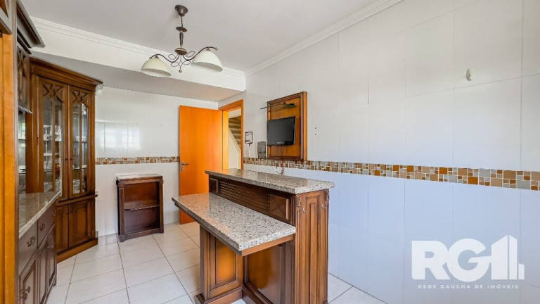 Imagem Casa com 4 Quartos à Venda, 282 m² em Chácara Das Pedras - Porto Alegre