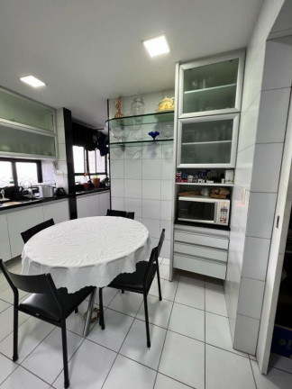 Imagem Imóvel com 4 Quartos à Venda, 226 m² em Casa Forte - Recife