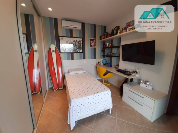 Imagem Casa com 4 Quartos à Venda, 450 m² em Indaiá - Caraguatatuba Imagem Casa com 4 Quartos à Venda, 450 m² em Indaiá - Caraguatatuba