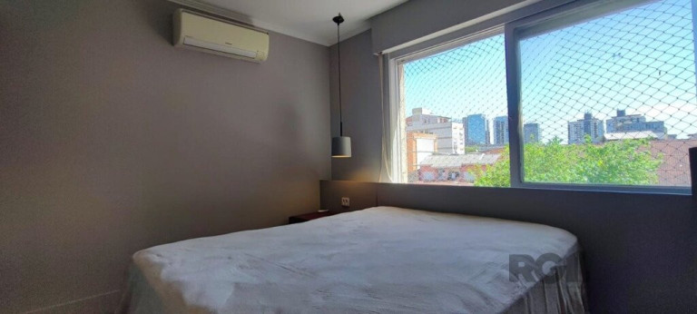 Imagem Apartamento com 1 Quarto à Venda, 44 m² em Menino Deus - Porto Alegre