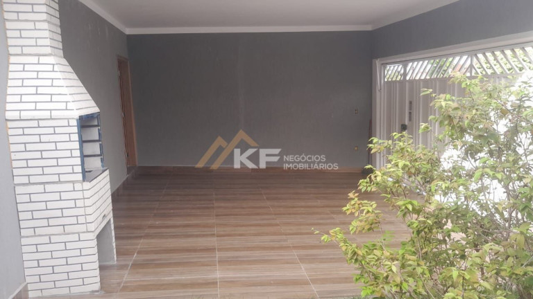 Casa com 3 Quartos à Venda, 106 m² em Sumarezinho - Ribeirão Preto
