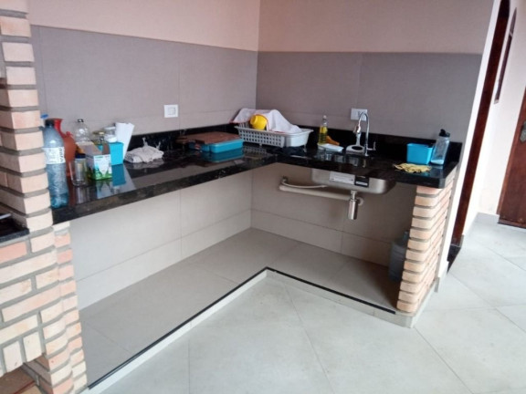 Imagem Casa com 5 Quartos para Alugar, 525 m² em Caxangá - Suzano