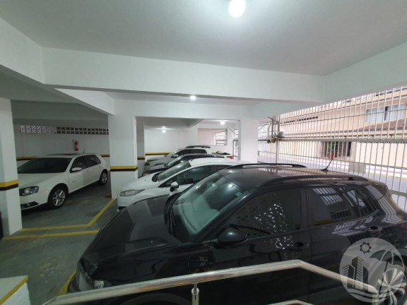 Imagem Apartamento com 2 Quartos à Venda, 86 m² em Centro - Balneário Camboriú