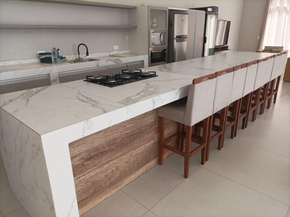 Imagem Casa com 2 Quartos à Venda, 185 m² em Cachoeira - Curitiba Imagem Casa com 2 Quartos à Venda, 185 m² em Cachoeira - Curitiba