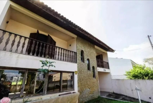 Imagem Casa com 3 Quartos à Venda, 308 m² em Santa Quitéria - Curitiba Imagem Casa com 3 Quartos à Venda, 308 m² em Santa Quitéria - Curitiba