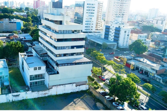 Imagem Terreno à Venda, 220 m² em Santana - Porto Alegre