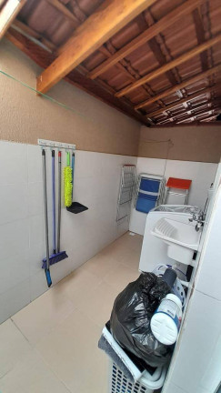 Imagem Casa com 2 Quartos à Venda, 65 m² em Guilhermina - Praia Grande Imagem Casa com 2 Quartos à Venda, 65 m² em Guilhermina - Praia Grande