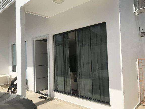 Imagem Casa com 3 Quartos à Venda, 200 m² em Novo Aleixo - Manaus Imagem Casa com 3 Quartos à Venda, 200 m² em Novo Aleixo - Manaus