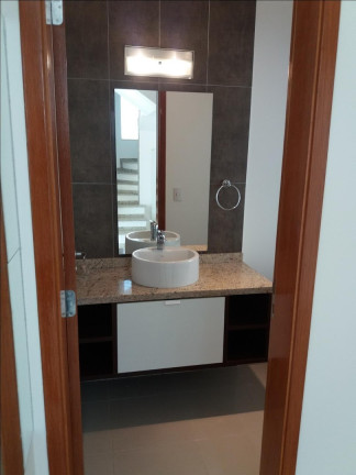 Imagem Sobrado com 4 Quartos à Venda, 240 m² em Condomínio Real Villas Europa - Sorocaba