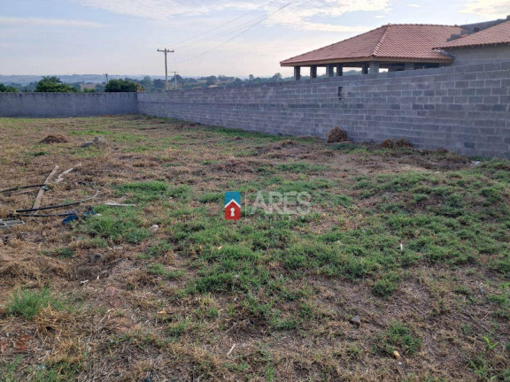 Chácara à Venda, 650 m² em Pires - Limeira