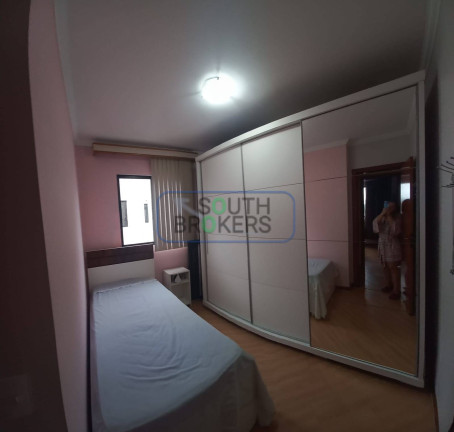 Imagem Apartamento com 3 Quartos à Venda, 70 m² em Novo Mundo - Curitiba Imagem Apartamento com 3 Quartos à Venda, 70 m² em Novo Mundo - Curitiba