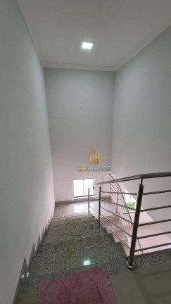 Imagem Sobrado com 3 Quartos à Venda, 145 m² em Setor Faiçalville - Goiânia