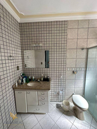 Imagem Casa com 4 Quartos à Venda, 258 m² em Monte Carlo - Campo Grande Imagem Casa com 4 Quartos à Venda, 258 m² em Monte Carlo - Campo Grande