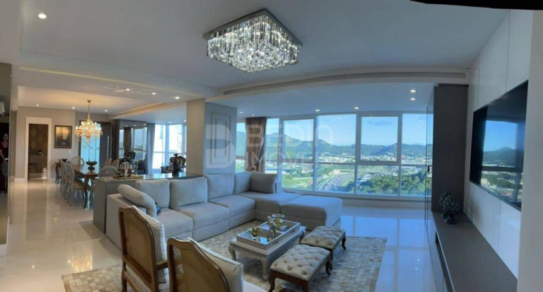 Imagem Apartamento com 3 Quartos à Venda, 190 m² em Centro - Balneário Camboriú Imagem Apartamento com 3 Quartos à Venda, 190 m² em Centro - Balneário Camboriú