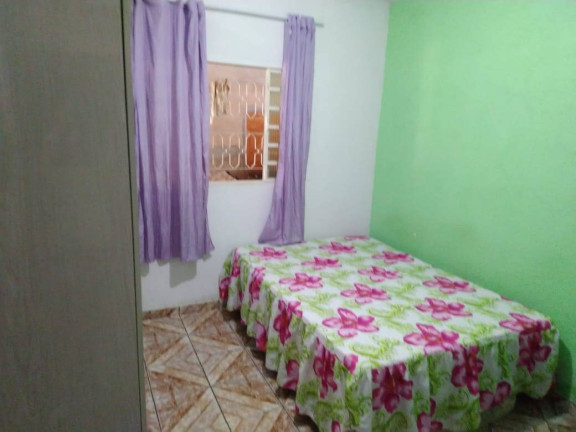 Imagem Casa com 3 Quartos à Venda, 150 m² em São Carlos - Goiânia Imagem Casa com 3 Quartos à Venda, 150 m² em São Carlos - Goiânia