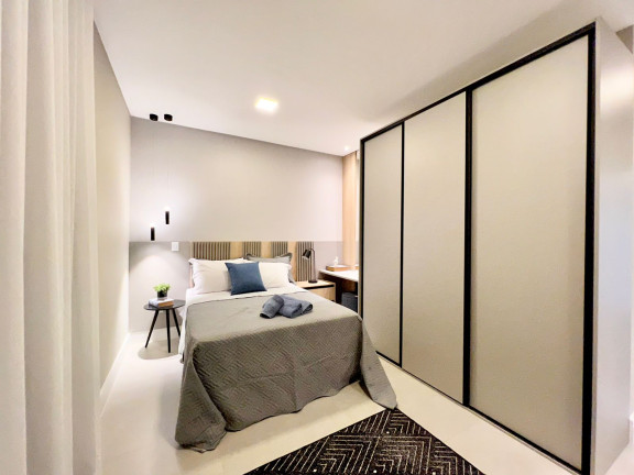 Imagem Consultório à Venda, 215 m² em Celebration - Xangri-lá Imagem Consultório à Venda, 215 m² em Celebration - Xangri-lá