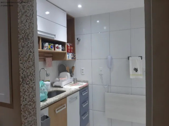Imagem Imóvel com 3 Quartos à Venda, 83 m² em Pituba - Salvador Imagem Imóvel com 3 Quartos à Venda, 83 m² em Pituba - Salvador