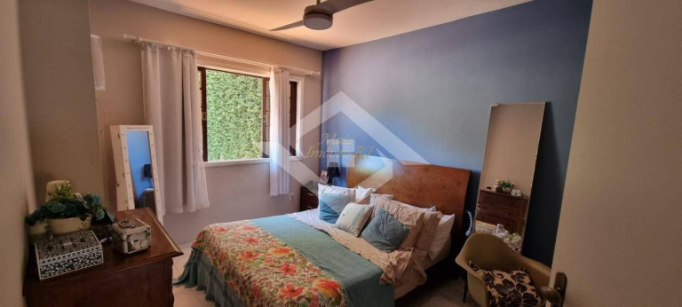 Imagem Casa com 3 Quartos à Venda, 180 m² em Piratininga - Niterói