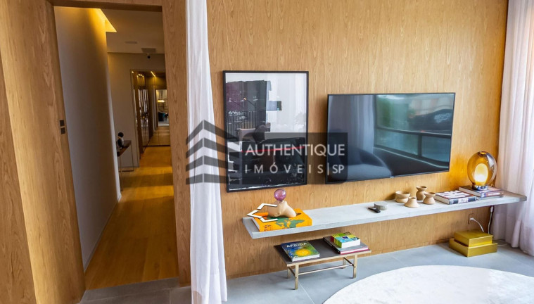 Imagem Apartamento com 3 Quartos à Venda, 243 m² em Itaim Bibi - São Paulo Imagem Apartamento com 3 Quartos à Venda, 243 m² em Itaim Bibi - São Paulo